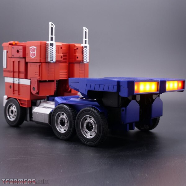 Transformers Optimus Prime Auto Converting Programmable Advanced Robot  (9 of 16)